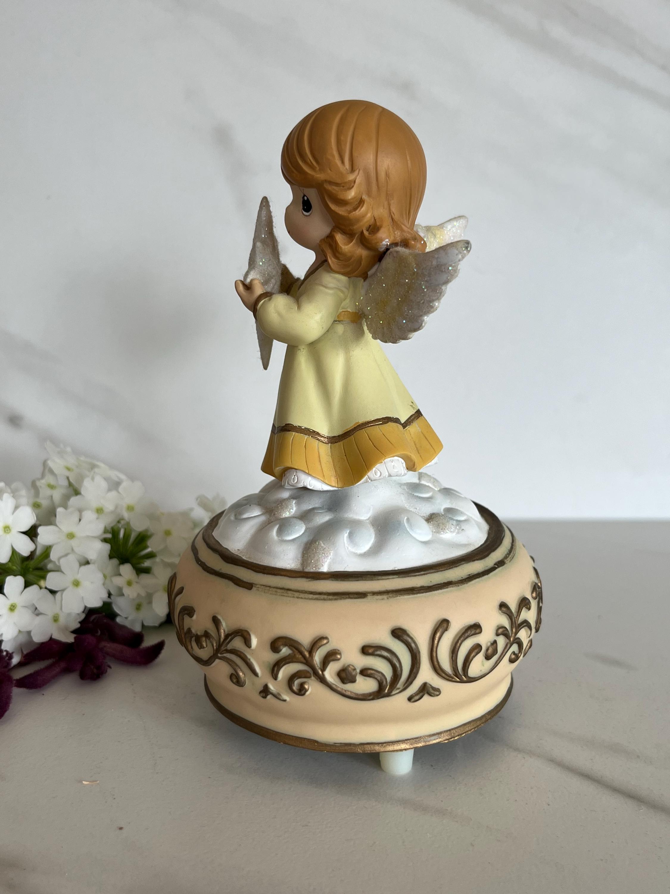 Angel Precious Moments Musical Plastic Angel Figurine. Enesco Co