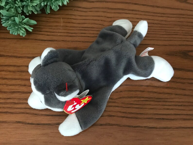 Oakbrook Nanook the Alaskan Husky Toy Beanie Baby Birthday November 21 1996 Ty Inc Illinois.