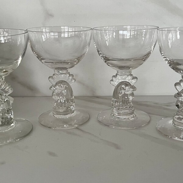 Rare Heisey Rooster Head Vintage Vintage Crystal Blown Glass Bowl Cocktail Glasses. Set of Four. 1940’s