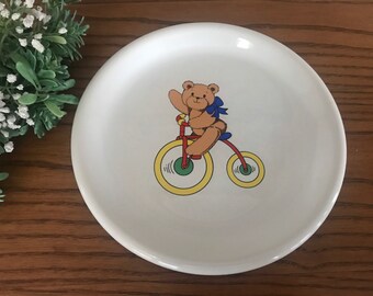 Vintage Ceramic Toddlers Teddy Bear Plate. Marked Lillian Vernon 1985 Made in Japan.