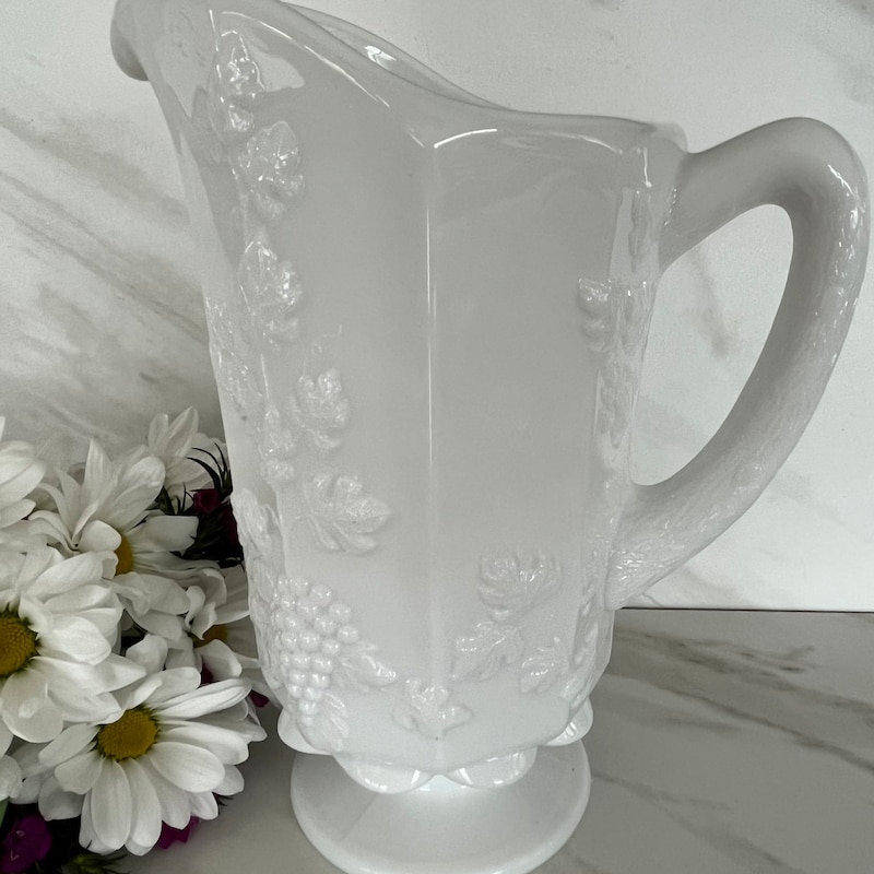 Westmoreland Milk Glass Grape Pattern Etsy
