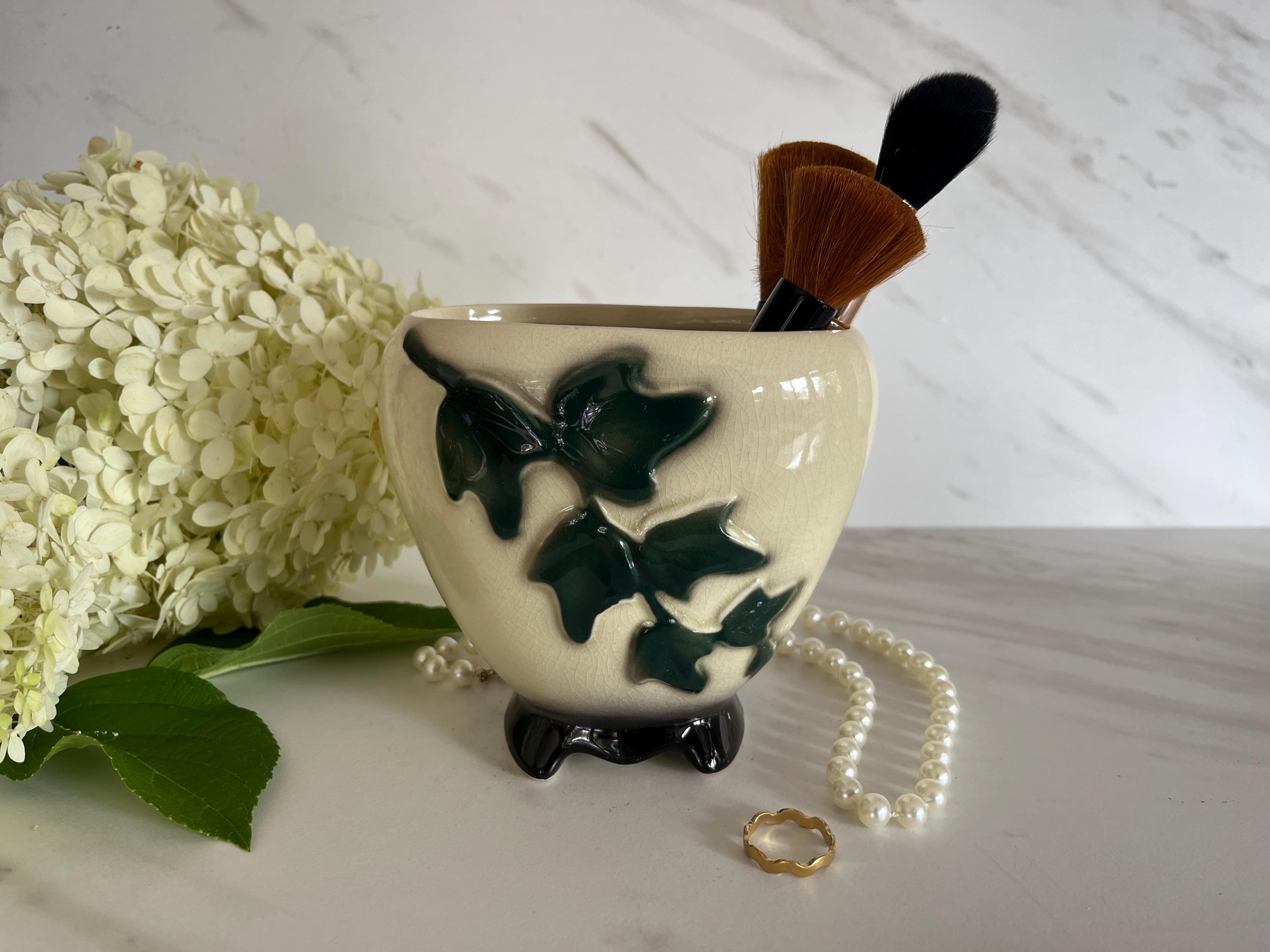 Royal Copley Art Deco Vintage Classic “trailing Ivy” 1940/1950