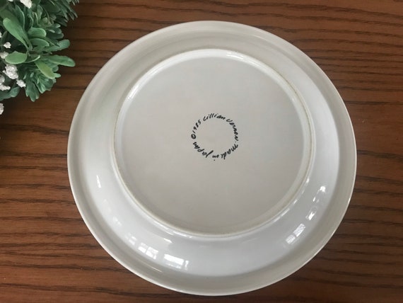 Vintage Ceramic Toddlers Teddy Bear Plate. Marked Lillian Vernon