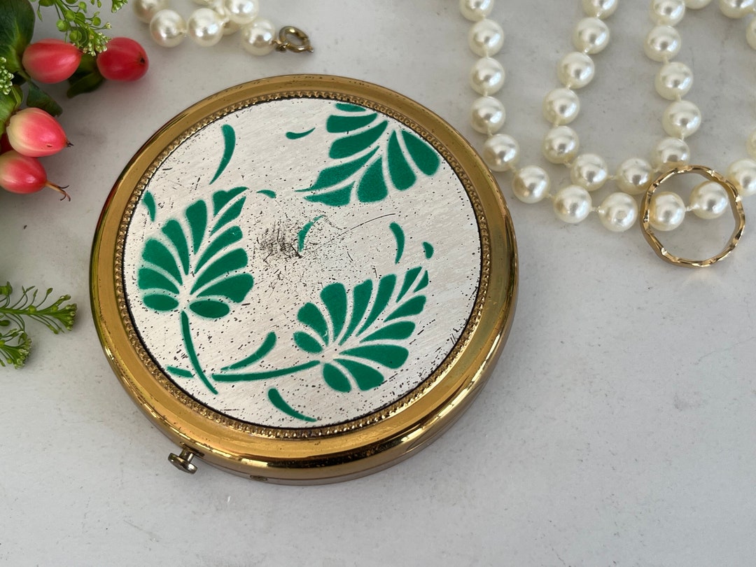 Powder Compact Art Deco Style With Metal Lid. 1930/1940’s *read Listing ...
