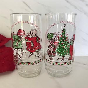 Coca Cola Holly Hobbie and Robbie Collectible Coke Glasses 1978 Glass #3 and #4 from the series of 4. Set of two.