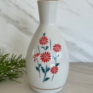 Vintage Hand Painted Porcelain Miniature Flower Vase. Japan