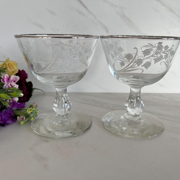 Vintage Libbey Barware Lily of the Valley Pattern Silver Rim Champagne, Martini or Coupe Cocktail Glasses. Libbey 1950/1960’s. Set of Two.