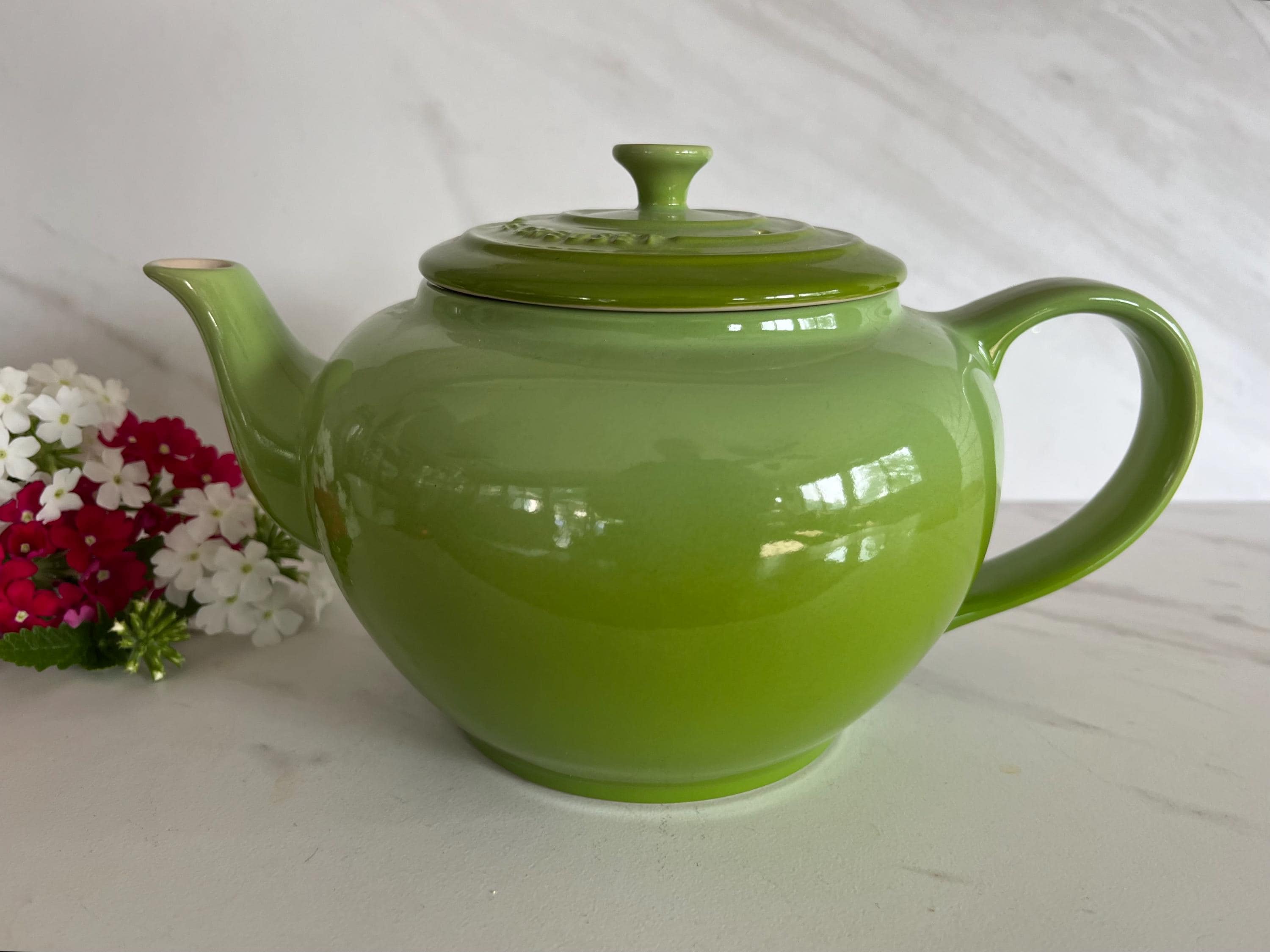 Le Creuset Kiwi or Palm Ombre Color Round Teapot. Marked on Lid
