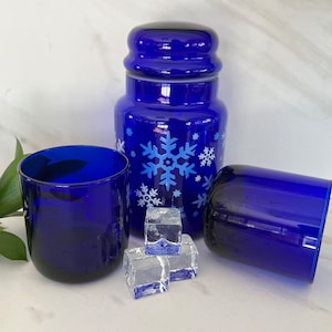 Vintage Libbey Cobalt Blue Jar with Bubble Top and Set of 2 Glass Round Glasses 1990’s. Libbey Glassware made in USA.