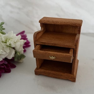 The House of Miniatures Wooden Dry sink 1970’s