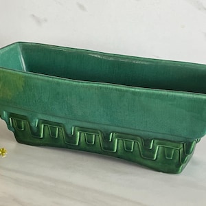 Haeger Pottery Vintage Rectangular Planter or Vase. Stamped Haeger USA. on bottom# 3774-A. 1950’s