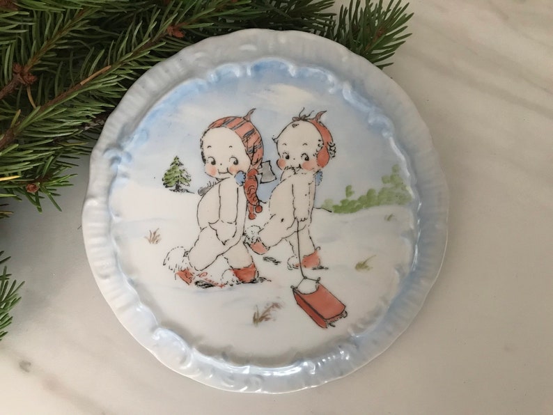 Vintage China Porcelain Hand Painted Kewpie Christmas Plate signed by Artist Binet 1970\u2019s