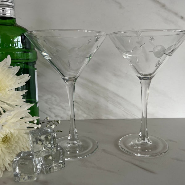 Mid Century Style Classic Swanky Vintage Martini Glass with etched cut MCM Olives and design. Set of Two 1960’s