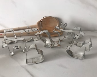 Antique Vintage Holiday and Assorted Metal Cookie Cutters