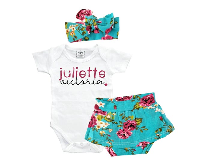 SET Personalized Name Baby Outfit. Baby Shower Gift. New Born Bring Home Outfit.