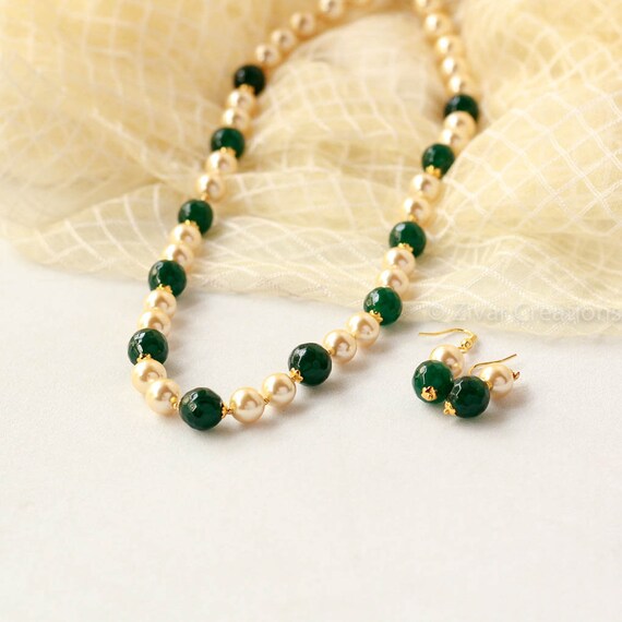Pearl necklace with shop green stone