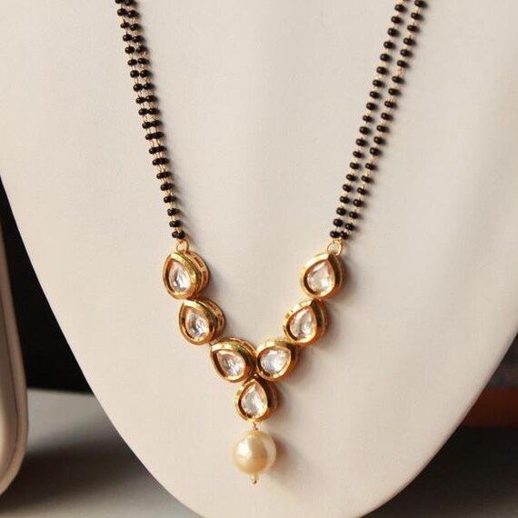 Leaf Kundan Long Mangalsutra - Etsy India