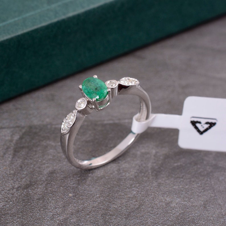 Oval Emerald Engagement Ring *Emerald Ring *Art Deco Ring* Sterling Silver *Promise Ring *Wedding Ring *925 Silver Ring *Mother/'s day Gift