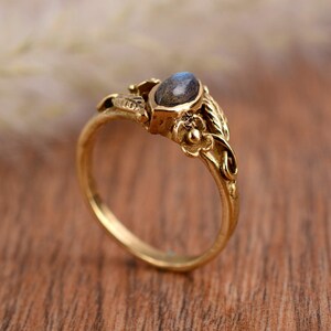 Natural Gemstone Labradorite Ring, 18k Gold Ring, Boho Ring, Minimalist Ring, Labradorite Jewelry, Unique Ring, Personalized Ring, Gift Ring