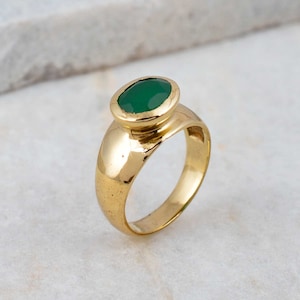 18k Gold Green Onyx Ring - Green Onyx Ring - Stacking Ring - Dainty Ring - Simple Green Onyx Ring - Minimalist gold ring - Gemstone ring