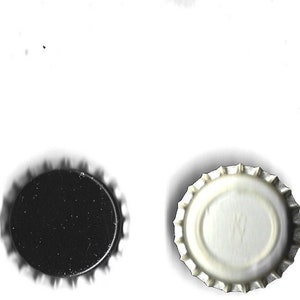 100 PIECES  BLACK NO Logo  bottle caps