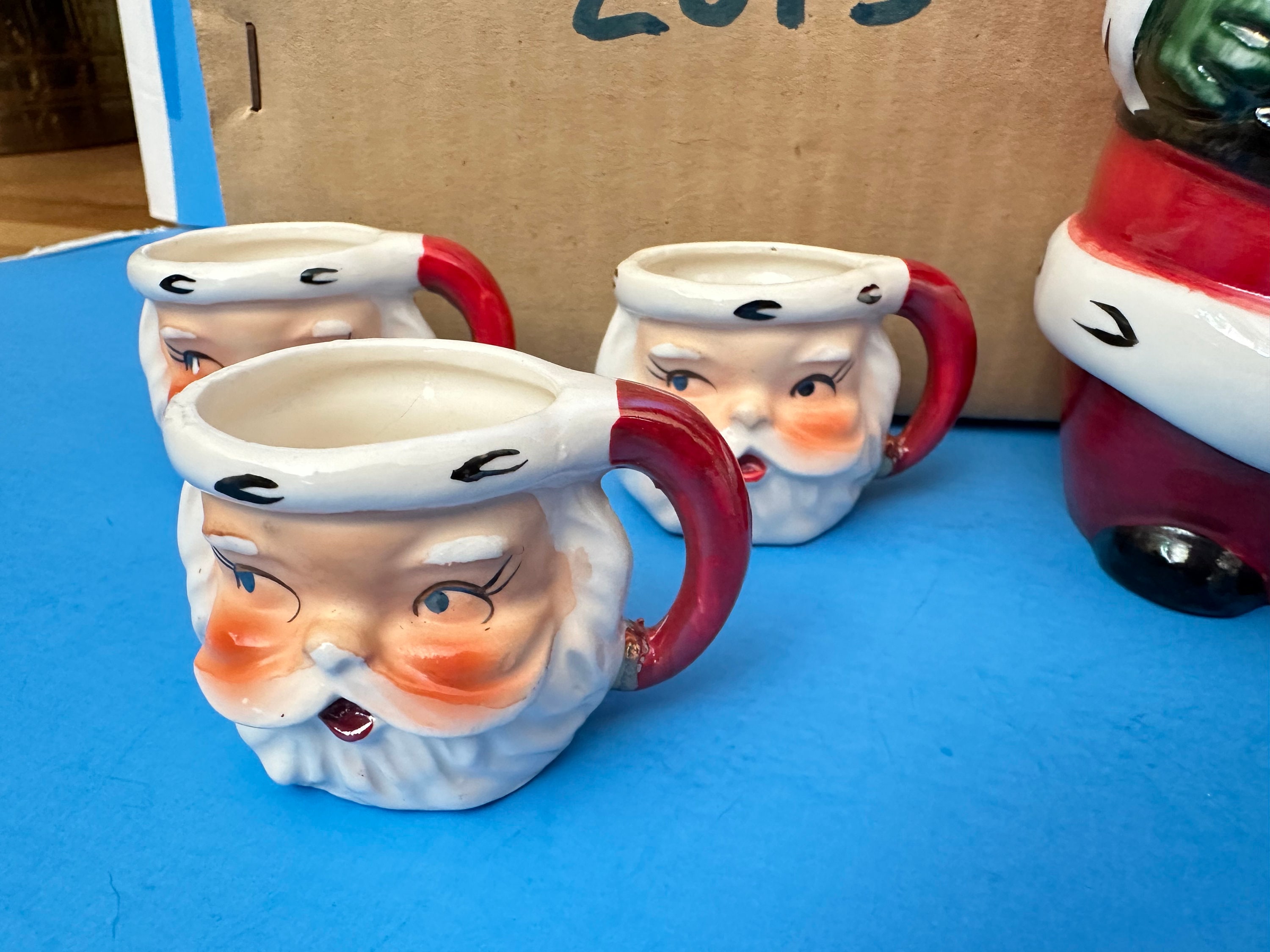 Vintage Lefton Christmas Santa Decanter 6 Shot Mugs Set Near Mint