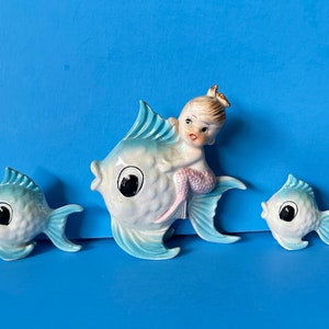 Vintage Norcrest MERMAID Riding Fish Trio Wall Hanging Plaque Bradley Lefton Japan Figurine