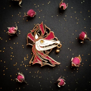 Imã de esmalte Mari Lwyd