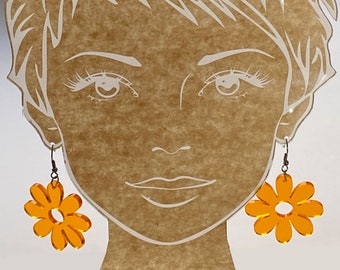 Boucles d’oreilles en acrylique en marguerite jaune découpée au laser, boucles d’oreilles en fleurs acryliques transparentes, boucles d’oreilles de déclaration