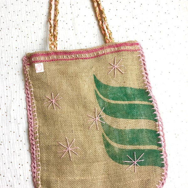 Sac été toile de jute, broderie et crochet