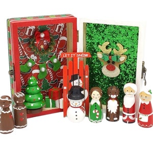 Personalize Christmas Peg Dolls, Christmas Gift Set, Wood Dolls, Wood Peg Dolls, Travel Wood Dollhouse, Christmas Decor Keepsake Box Set