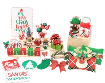 Christmas Dollhouse Miniatures, Christmas Signs, Christmas Pillows, Christmas Wreath, Christmas Gift, Christmas Dollhouse Decor Bundle, 1:12