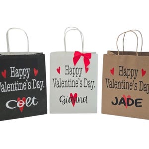 Pochettes cadeaux personnalisées pour la Saint-Valentin | Joyeuse Saint-Valentin personnalisée | Sacs noirs, blancs ou marron avec noeud en option | Cadeau Saint-Valentin