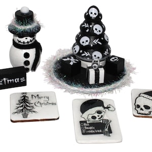 Eerie Christmas Snowman Set - Gothic Holiday Decor - Complete Bundle and Individual Items- Christmas Peg Dolls - Wood Chrismtas tree - Gift