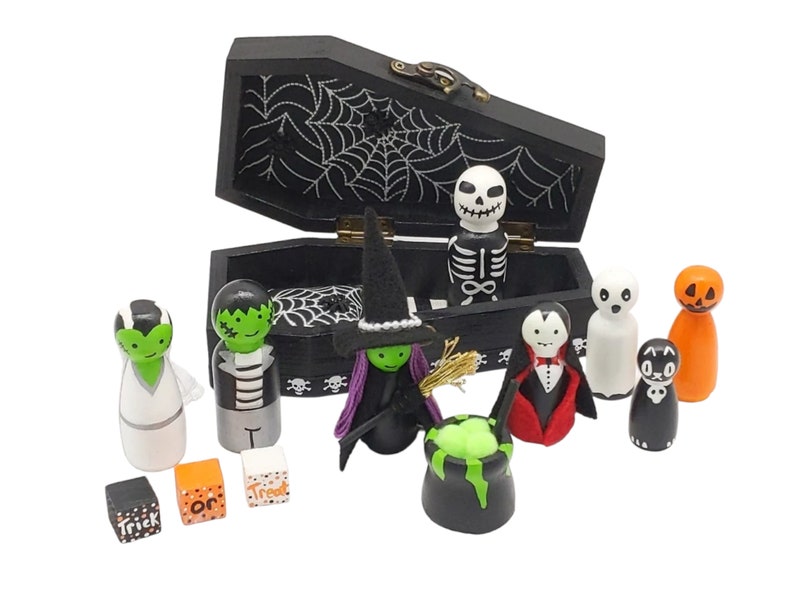 You Choose: Halloween Peg Dolls, Wood Dolls, Wood Doll Coffin, Play Set, Halloween Peg Doll, Gift Set, Halloween Decor, Halloween Gift Set Complete Set