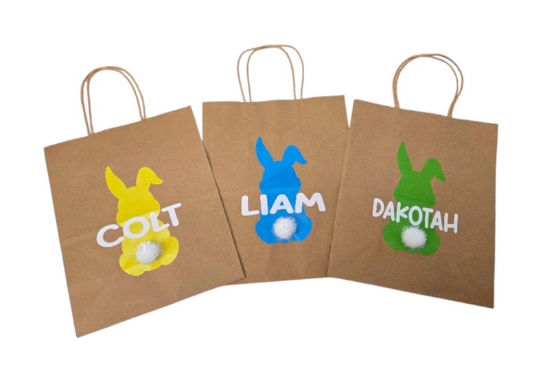 Puede incluir: Un letrero de madera r&uacute;stica con el texto "Welcome to our home" en letras blancas. El letrero presenta un acabado envejecido y un dise&ntilde;o simple y acogedor, ideal para la decoraci&oacute;n de la puerta principal.