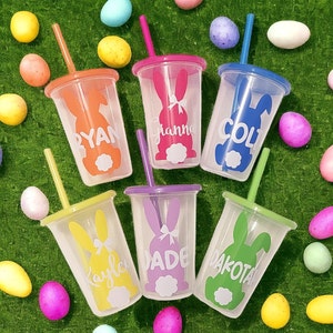 Tazze di Pasqua personalizzate per bambini - Tazze da 14 once con coperchi e cannucce - Riempitori per cestini di Pasqua - Regali di Pasqua - Festa di Pasqua - Regali per insegnanti