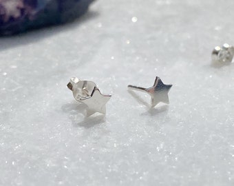 Silver Star Earrings, Sterling silver star earrings, small stud earrings, Tiny star studs, Little Star Earrings, Christmas Earrings