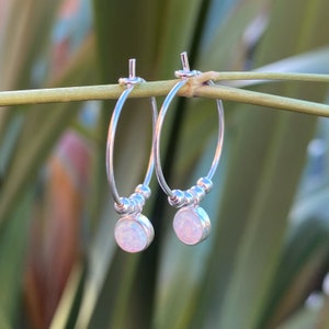 Weißer Opal Creolen | Sterling Silber Runde Ohrringe | Weiße Opal Ohrringe | Edelstein Ohrstecker | Silber baumeln und Tropfen Ohrringe