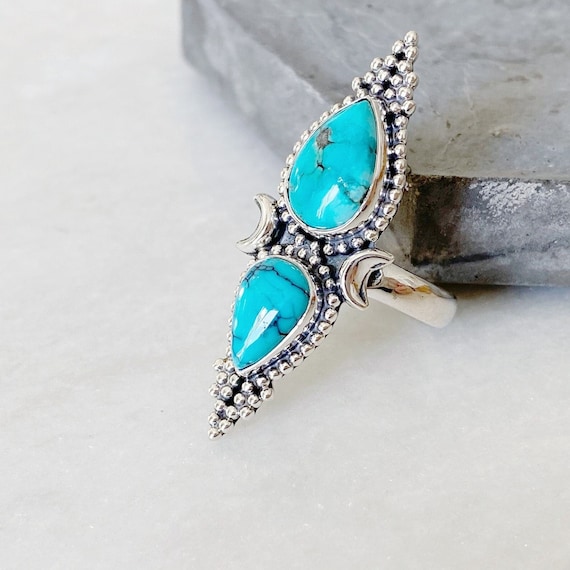 Ethereal Vintage Native American Navajo Blue Gem Turquoise Sterling Sivler Flower Ring Ethereal Vintage Native American Navajo Blue Gem Turquoise Sterling Sivler Flower Ring