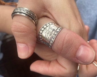 Hammered silver thumb ring | Bohemian silver Ring |  Silver Statement Ring | Wide Silver Ring with oxidised details | Textured silver ring