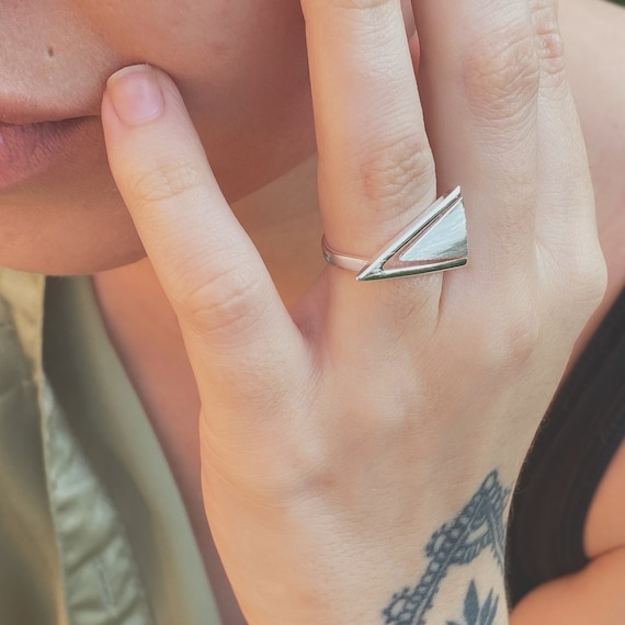 Sterling silver cheap triangle ring