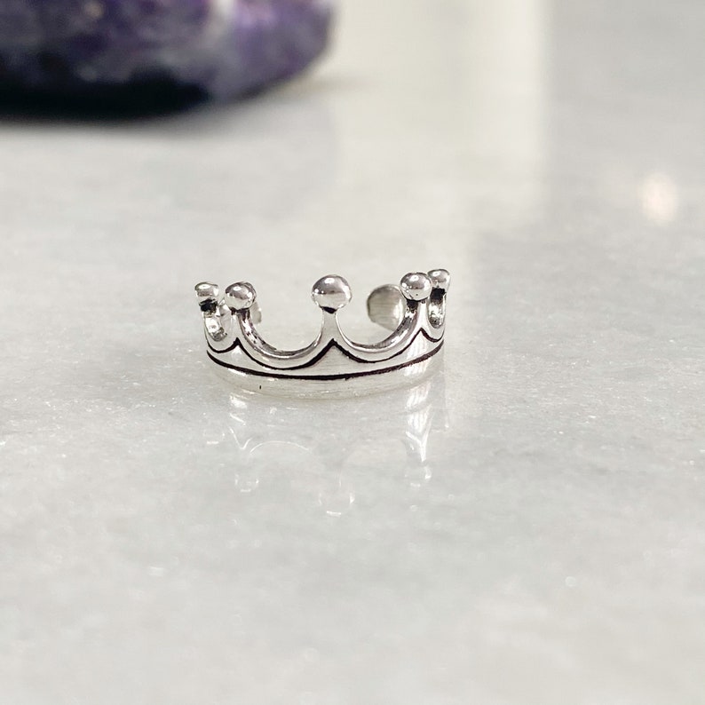 sterling silver toe rings Princess Crown toe ring foot jewellery summer accessories boho style Hammered Silver Toe ring midi ring