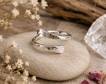 Hammered Sterling Silver Thumb Ring: Adjustable Open Crossover Design