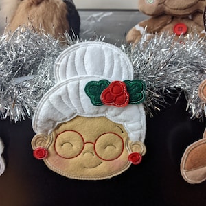 File embroidery, Decoration Mother Christmas 2D, frame 10x10cm - 13x18cm - 16x26cm