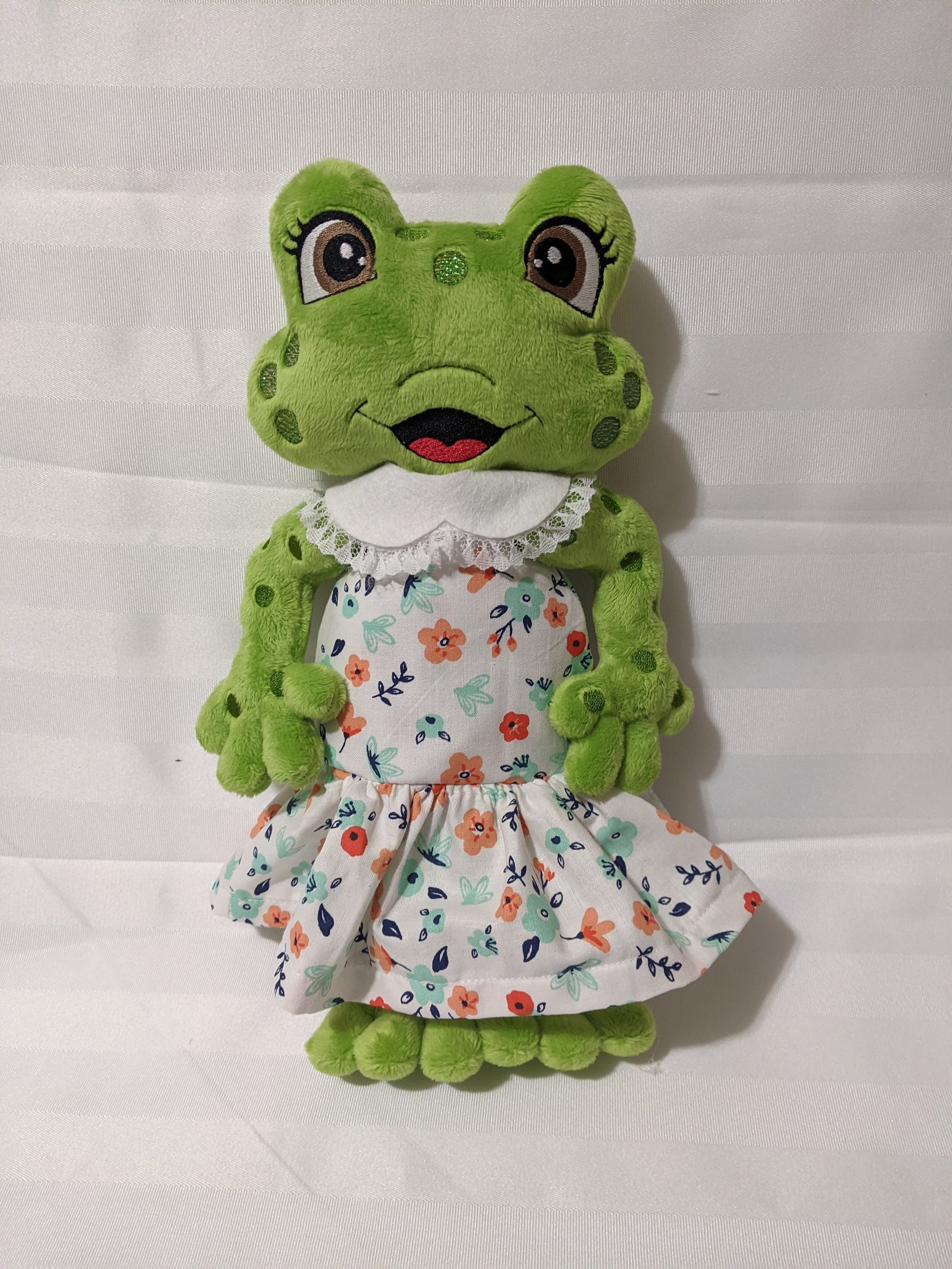 Sewing Machine Frog File for Embroidery Machine, Frog Doll With Her Dress, With Some Hand ...