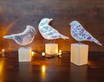 Three birds, figurines, decoration, colorful birds, set