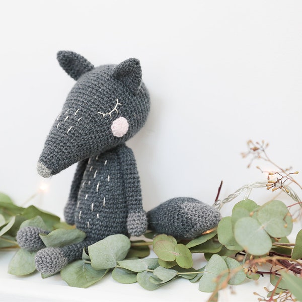 Luppi le loup - Tutoriel crochet (fichiers pdf en français, espagnol, anglais et russe) de Kézakoflo