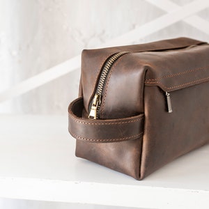 Personalized dopp kit,Dopp kit,Leather dopp kit,Dopp kit for men,Monogrammed dopp kit,Leather shave bag,Leather toiletry bag,Toiletry bag