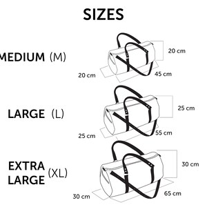 Może przedstawiać: Diagram przedstawiający trzy rozmiary toreb podr&oacute;żnych z wymiarami w centymetrach. Rozmiary to: średni (M), duży (L) i bardzo duży (XL).